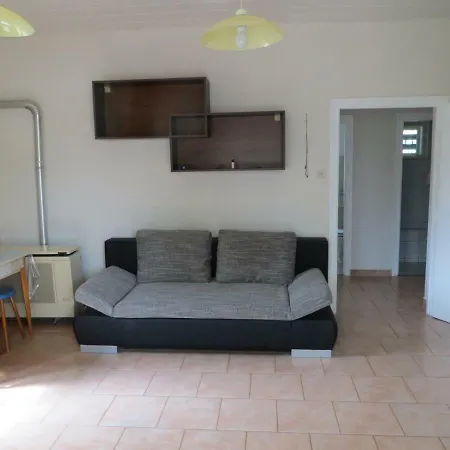 Mandulavirag Ferienhaus Csopak